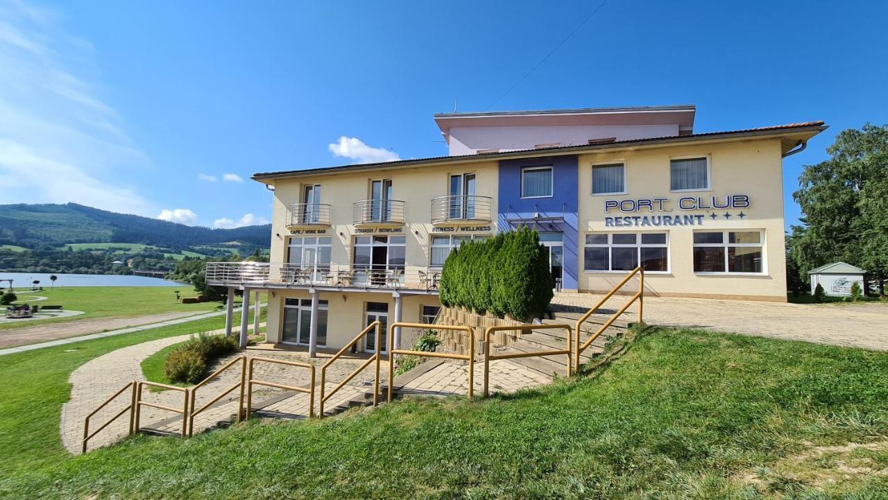 Port Club Pension & Restaurant Námestovo Eksteriør billede