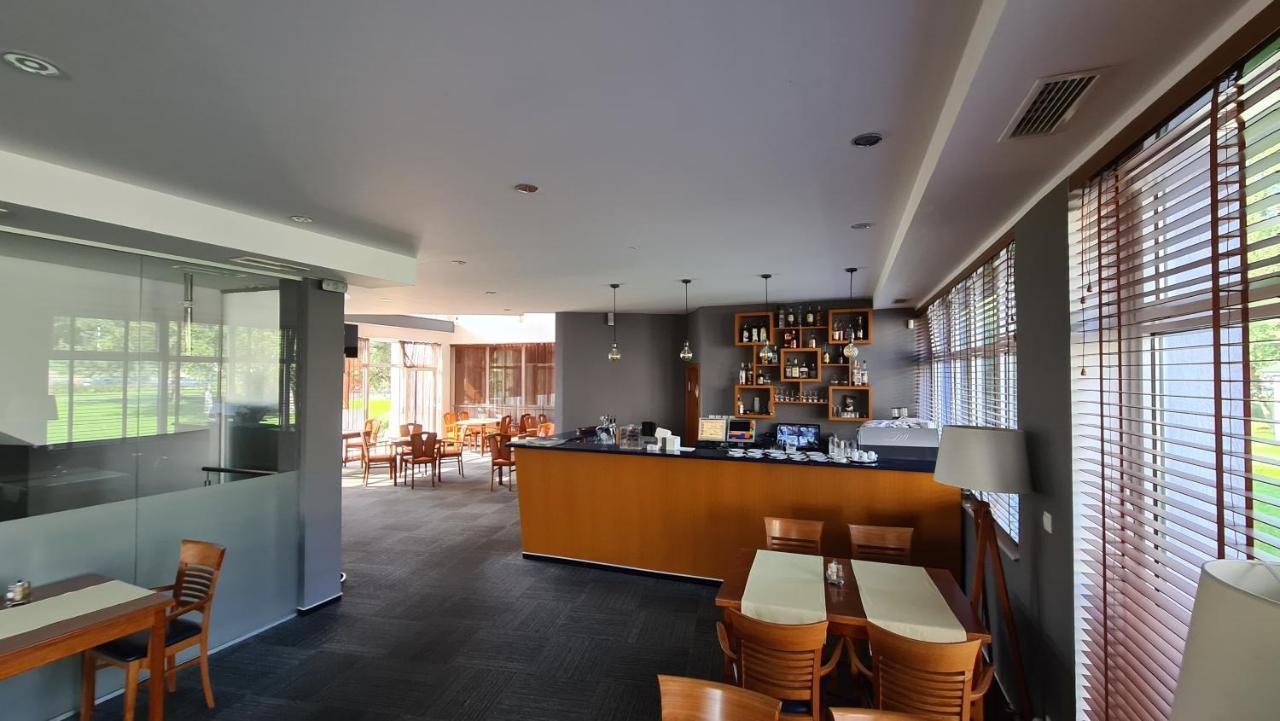 Port Club Pension & Restaurant Námestovo Eksteriør billede